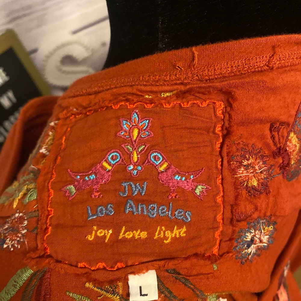 Johnny Was Embroidered Floral Rust top - Picture 5 of 5